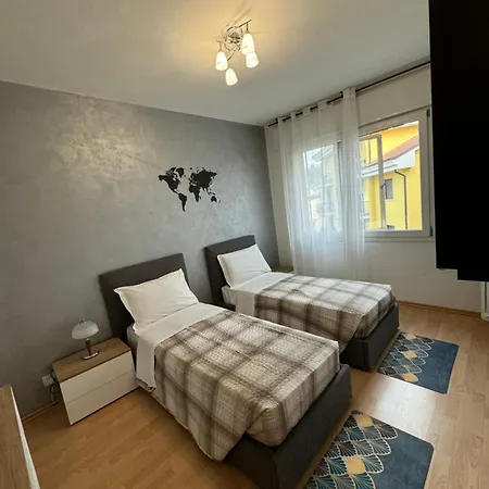 Апартаменты Venice Relax Маргера